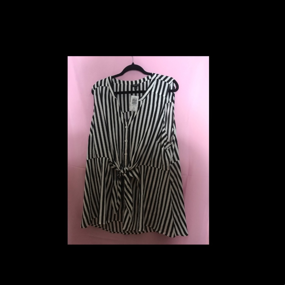 NWT Torrid Stripped Button Up Top
